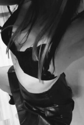 Charlotte — escort gallery photo 8