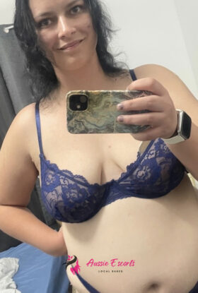 Tealeah Cranston — escort gallery photo 5