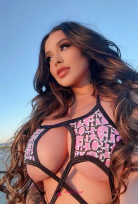 Marie Joyce — escort gallery photo 2